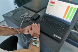 Aparato electromiografía GP8 Biofeedback
